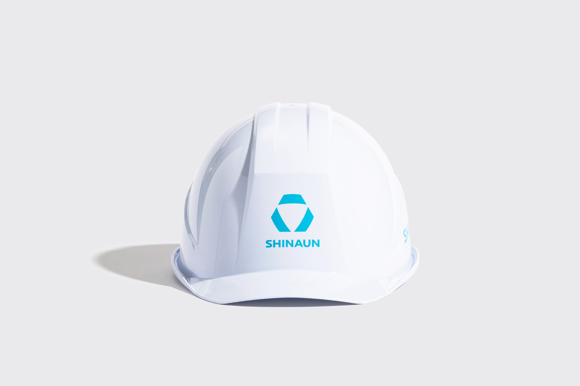 SHINAUN ヘルメットデザイン
